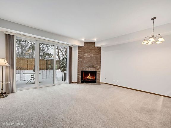 4th image of 1536 Darien Lake Dr
