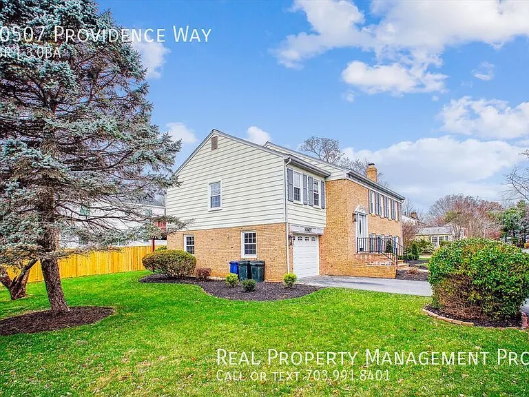 10507 Providence Way — Photo 30