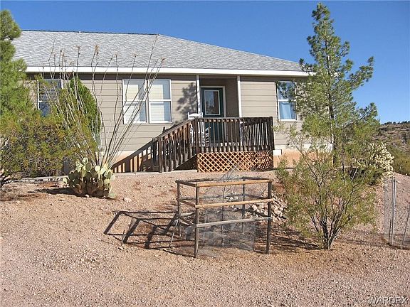 2nd image of 3156 E Stagecoach Dr