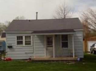 1537 N Taylor Ave, Decatur, IL 62526