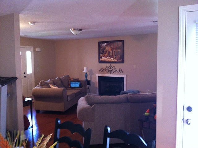 2nd image of 820 Lightfoot Way