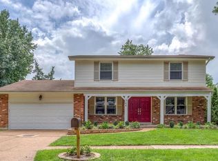 744 Shallowcreek Vw, Ballwin, MO 63021