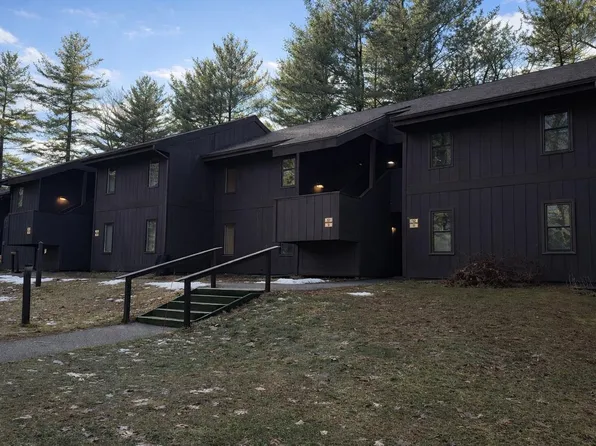 9 Pine Trl, Wisconsin Dells, WI 53965