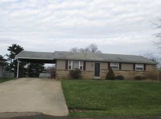 101 Downing Dr, Zanesville, OH 43701