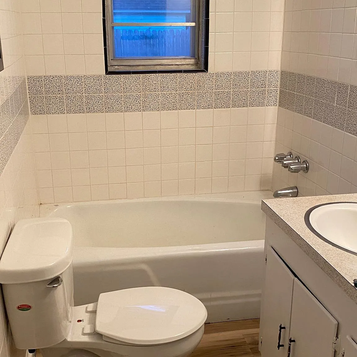 3 bed, 2218 sqft, $1,775 — Photo 4