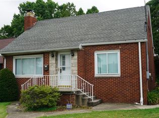 1112 Lane Ave, Natrona Heights, PA