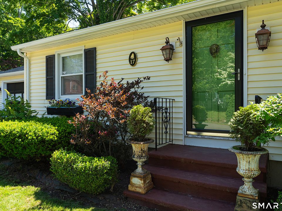 1st image of 17 Grandview Terrace