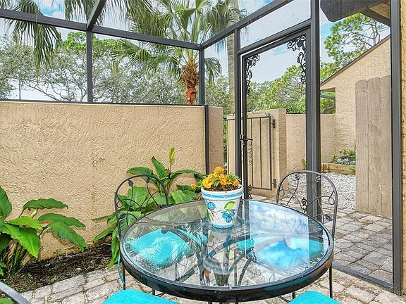 4th image of 5417 Myrtle Wood #79