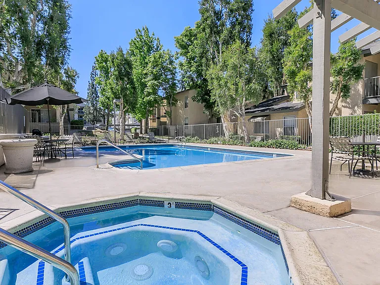 Mountain Creek Apartments — Photo 7