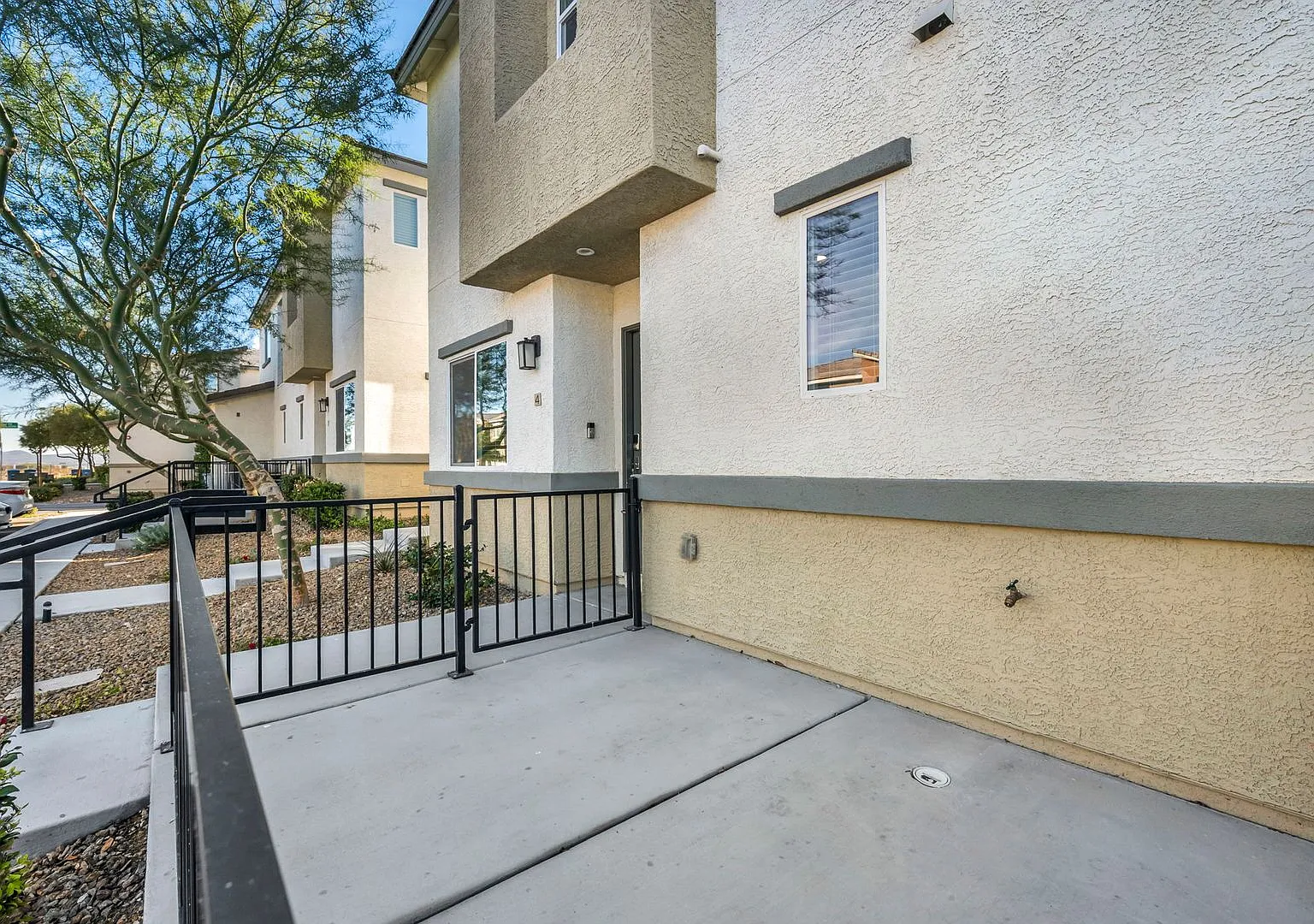 Move in ready 3 bedroom home — Photo 4