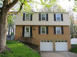 579 Clifton Rd, Bethel Park, PA 15102