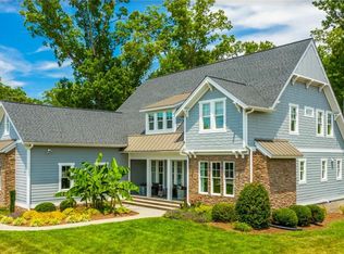 15900 Swindon Ct, Midlothian, VA 23112