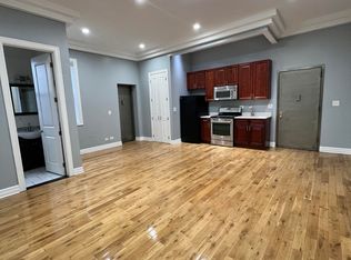 3100 W 39th Pl #1F, Chicago, IL 60632