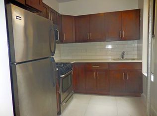 535 Lafayette Ave #3, Brooklyn, NY 11205