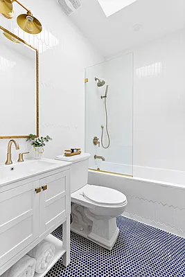 Rented by Brown Harris Stevens | media 29