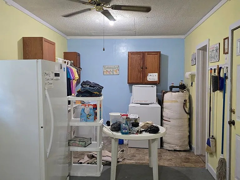 503 Sharon Park Dr — Photo 32