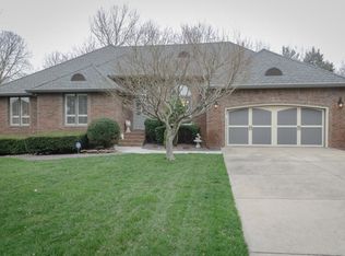 4831 S Pratt Ave, Springfield, MO 65804
