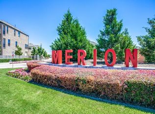 8242 Folcroft Ln, Dallas, TX 75231