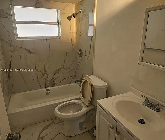 1524 SW 5th Pl #B — Photo 12