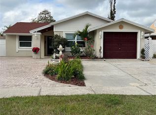12522 Mondragon Dr, Tampa, FL 33625