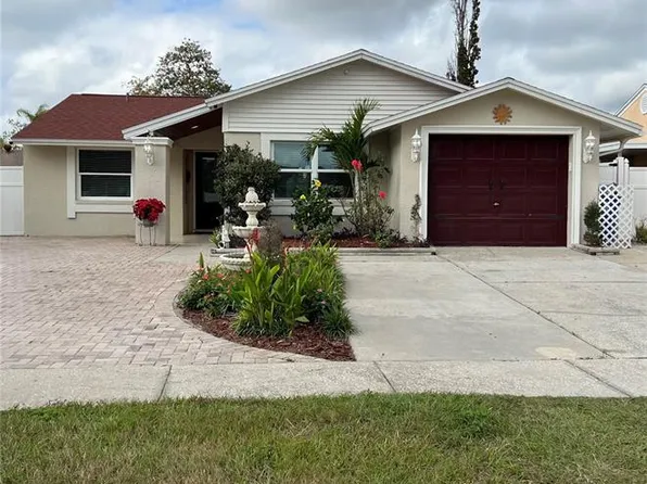 12522 Mondragon Dr, Tampa, FL 33625