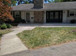 372 Brighton Rd #1, Tecumseh, ON N8N2L4
