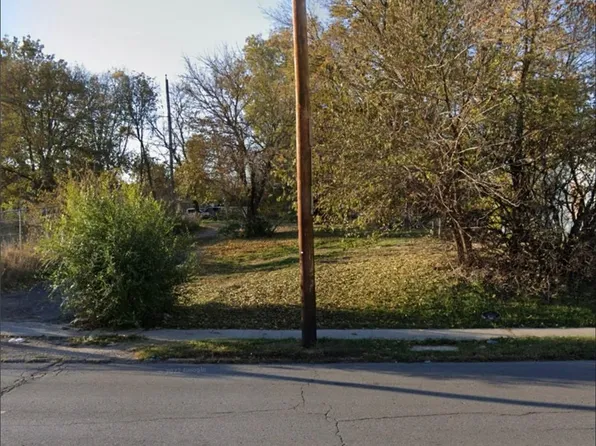 1312 University Ave, Des Moines, IA 50314