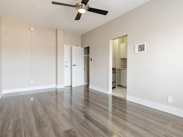Seven Lions Apartments — Photo 5