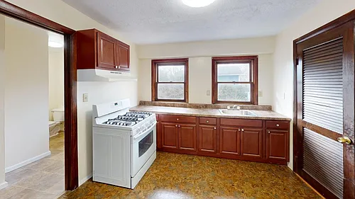 83 Nash St Photo 1