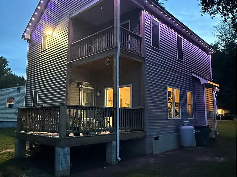 329 Forest Ave — Photo 32