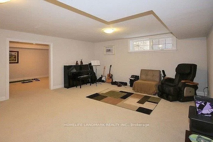 8 Haddon St — Photo 18