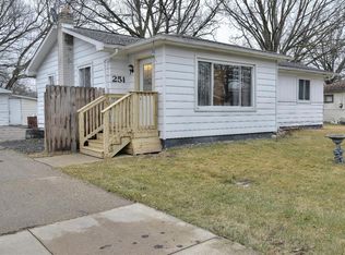251 Devonshire Rd, Ypsilanti, MI 48198