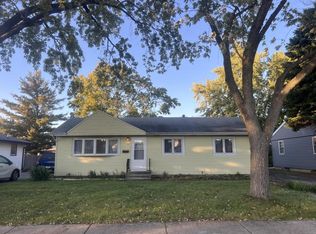 738 South St, Lockport, IL 60441