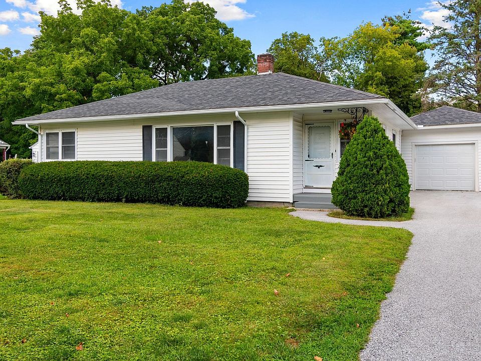 1st image of 13 Driscoll Drive