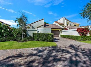 33 Las Brisas Way #34, Naples, FL 34108