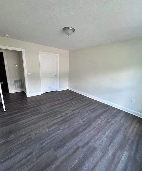340 Gatewood St — Photo 13