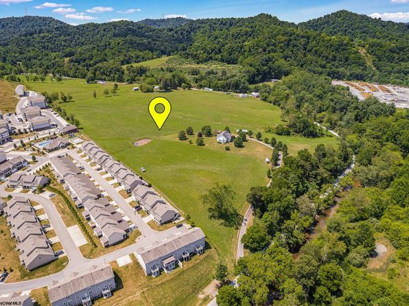 297 Winters Hollow Rd, Bridgeport, WV 26330