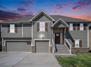 704 Walnut St, Kansas City, MO 64106