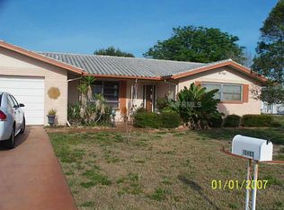 10403 Loquat Dr, Port Richey, FL 34668