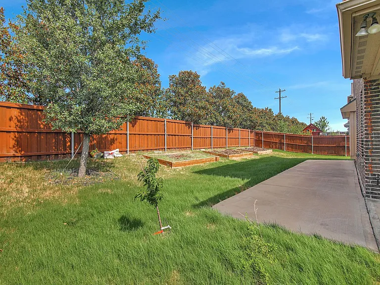 12353 Flowering Dr — Photo 6