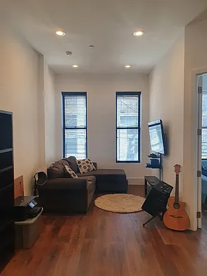 Rented by Corcoran | media 14