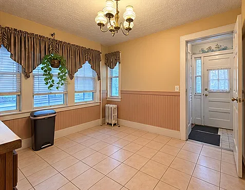 2 bed, $2,500 — Photo 2