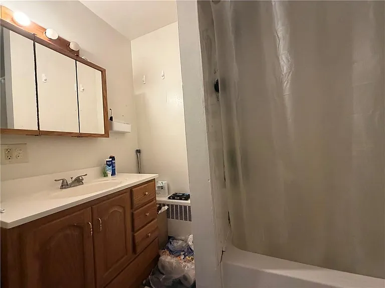 5 Warner St #2 — Photo 13