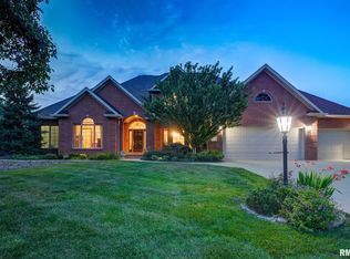 4415 W Longmeadow Ct, Peoria, IL