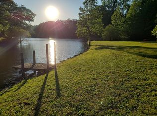 1424 Ridgeway Dr NW, Acworth, GA 30102