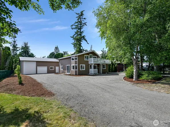 8141 Comox Road W, Blaine, WA 98230