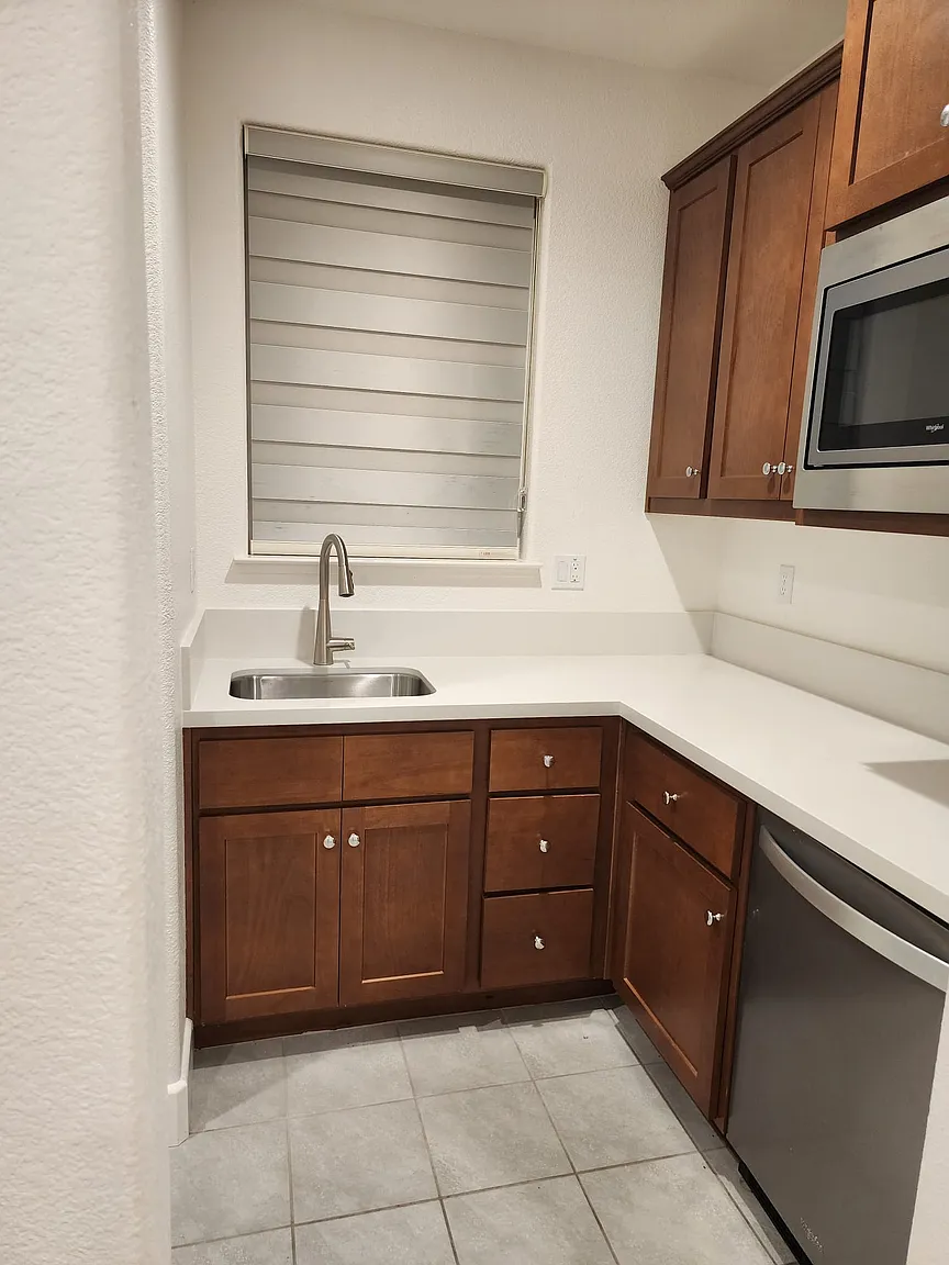 16912 Van Gogh Dr photo 1