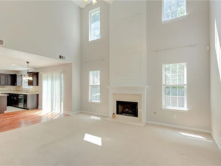 1795 Stoneoak Cir — Photo 2