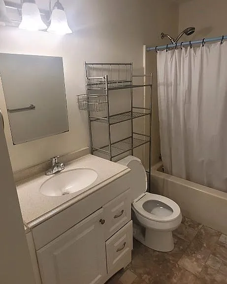 22 Inverness Ave #2D — Photo 6