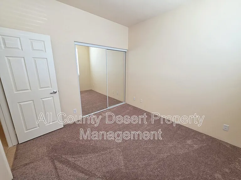47471 Harbour Lights Ln — Photo 17